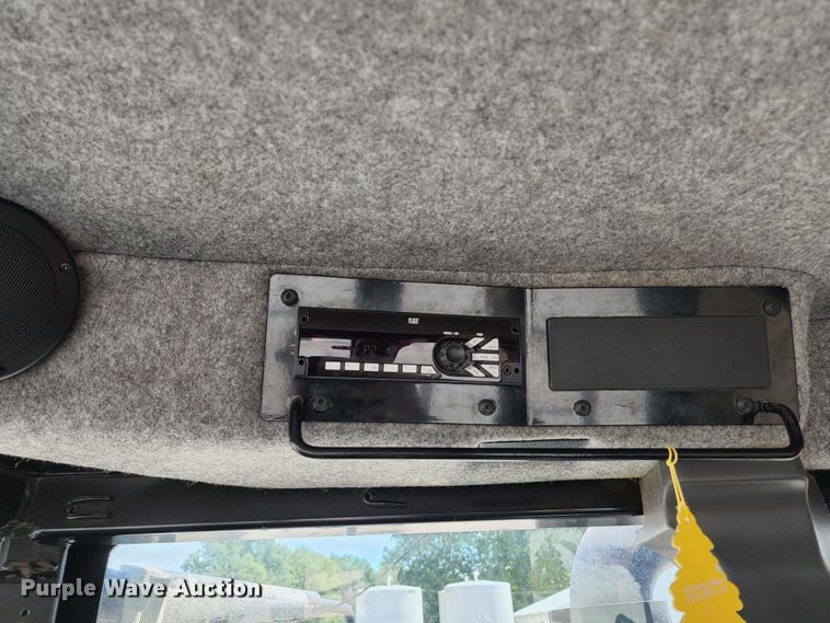 image for item KH9325 Rogator RG900  spreader