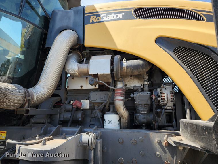 image for item KH9325 Rogator RG900  spreader