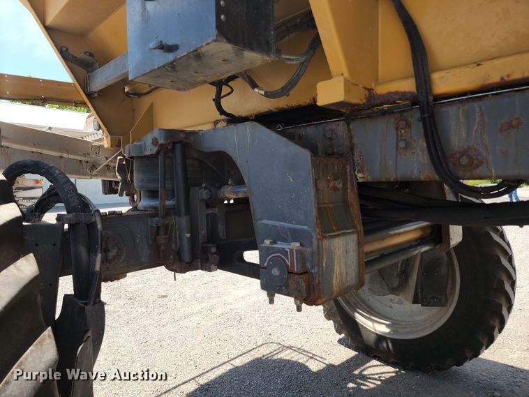 image for item KH9325 Rogator RG900  spreader