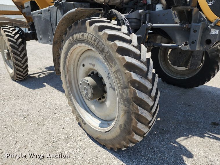 image for item KH9325 Rogator RG900  spreader