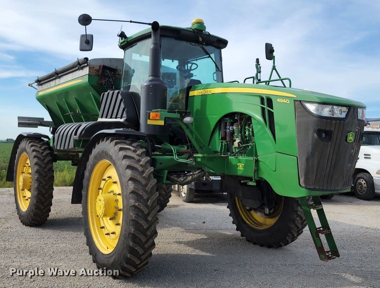 image for item KH9329 2014 John Deere 4940  applicator