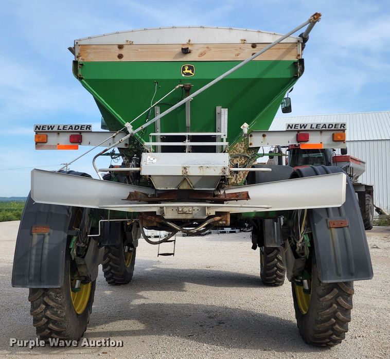 image for item KH9329 2014 John Deere 4940  applicator