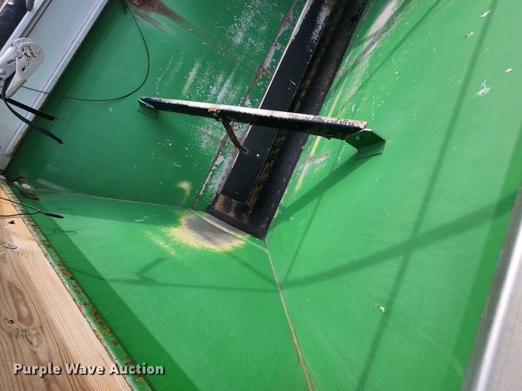 image for item KH9329 2014 John Deere 4940  applicator