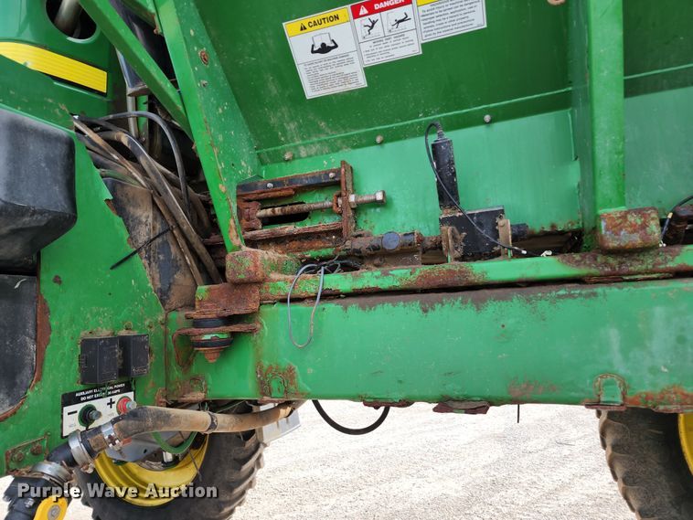 image for item KH9329 2014 John Deere 4940  applicator