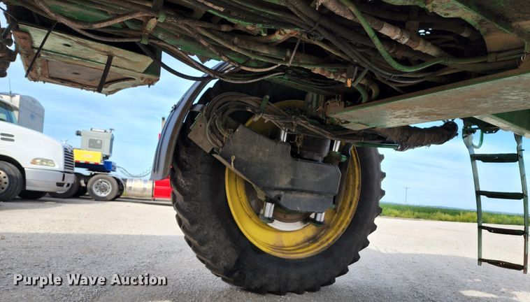 image for item KH9329 2014 John Deere 4940  applicator