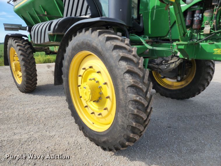 image for item KH9329 2014 John Deere 4940  applicator