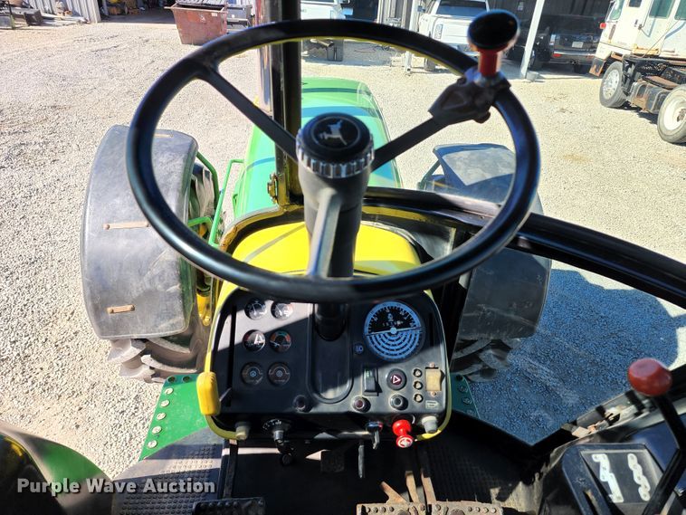 image for item KH9338 John Deere 4240  MFWD tractor