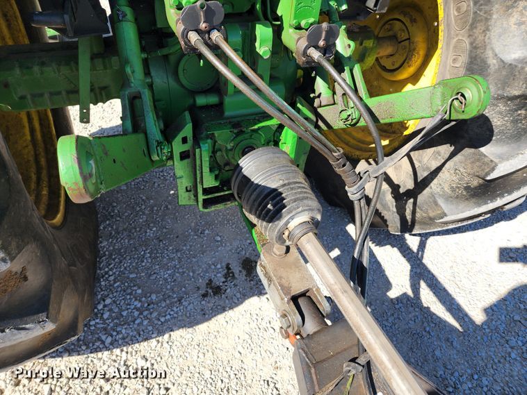 image for item KH9338 John Deere 4240  MFWD tractor