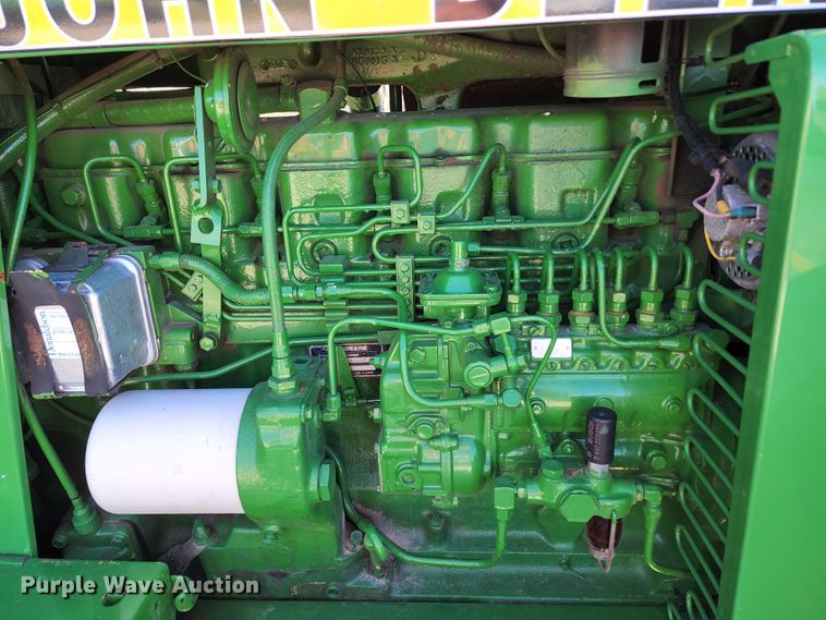 image for item KH9338 John Deere 4240  MFWD tractor