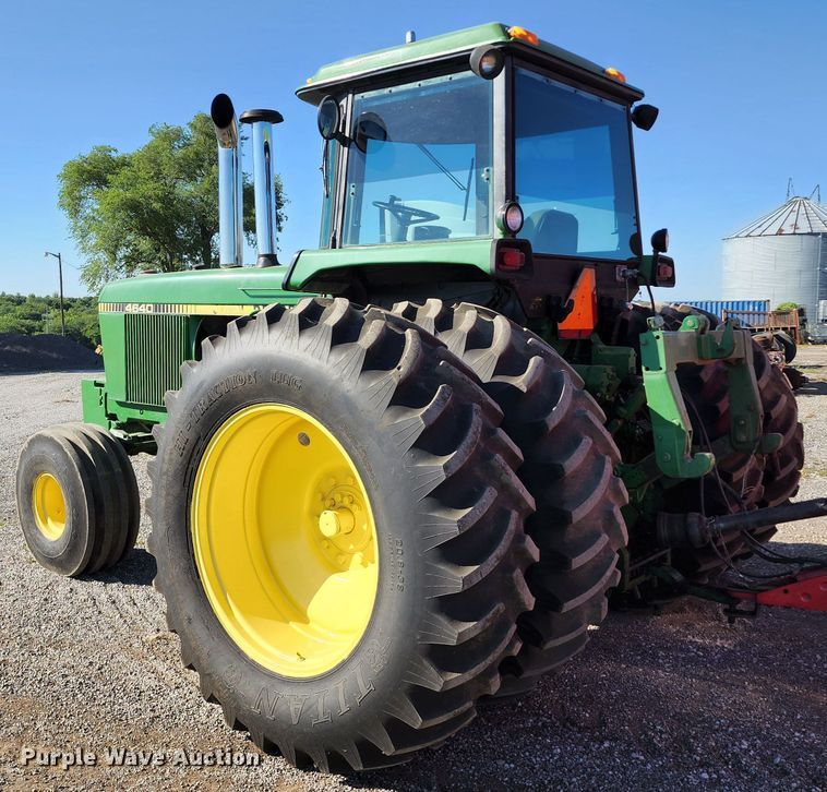 image for item KH9339 1978 John Deere 4640  tractor