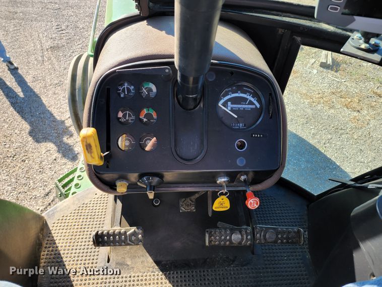 image for item KH9339 1978 John Deere 4640  tractor