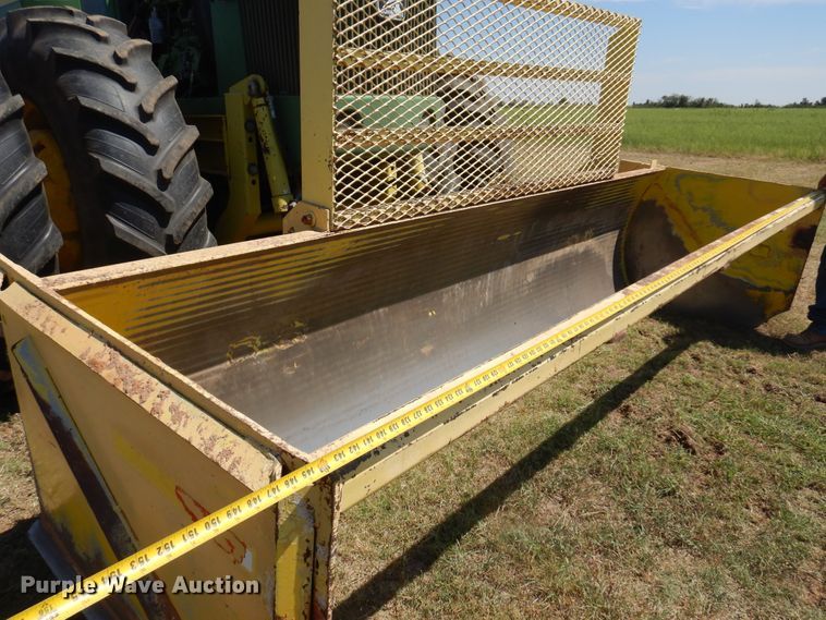 image for item KI9223 1981 John Deere 8640  4WD tractor