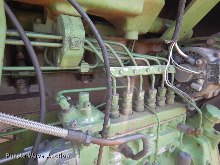 image for item KI9223 1981 John Deere 8640  4WD tractor