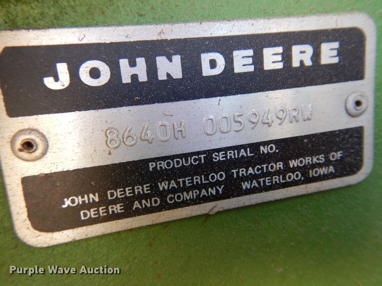 image for item KI9223 1981 John Deere 8640  4WD tractor