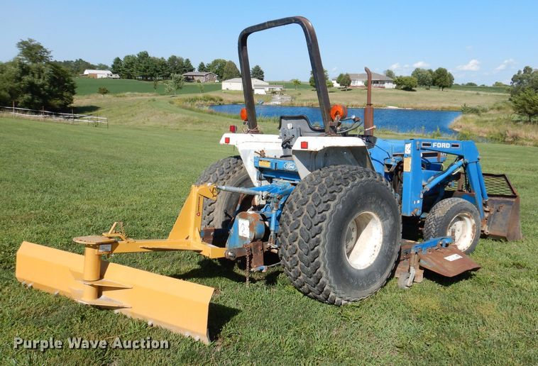 image for item KP9294 Ford 1920  MFWD tractor