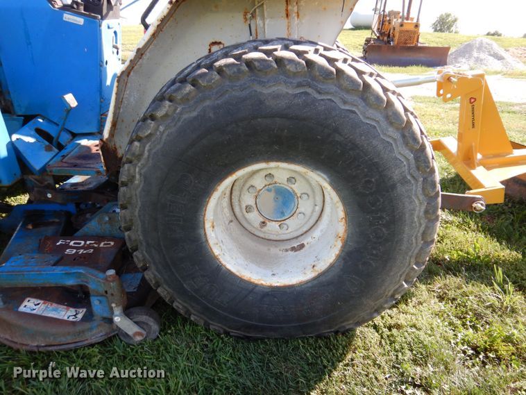 image for item KP9294 Ford 1920  MFWD tractor