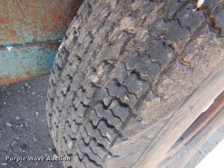 image for item LB9901 Creep feeder