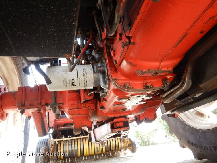 image for item LB9910 2000 New Holland TS100  tractor