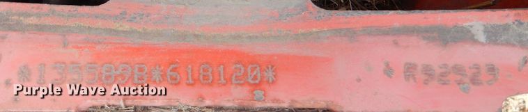 image for item LB9911 2000 New Holland TS100  tractor