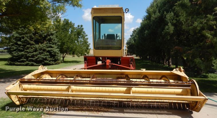 image for item LB9918 New Holland 1100  windrower