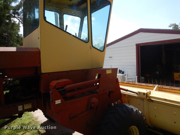 image for item LB9918 New Holland 1100  windrower