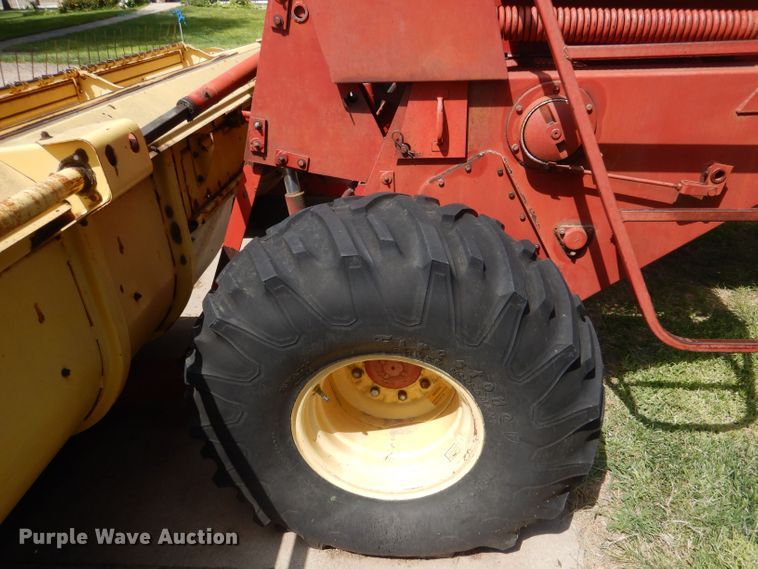 image for item LB9918 New Holland 1100  windrower