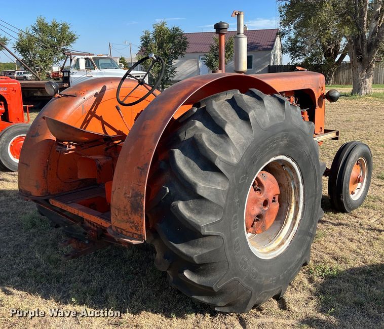 image for item LI9423 1954 Case 500  tractor
