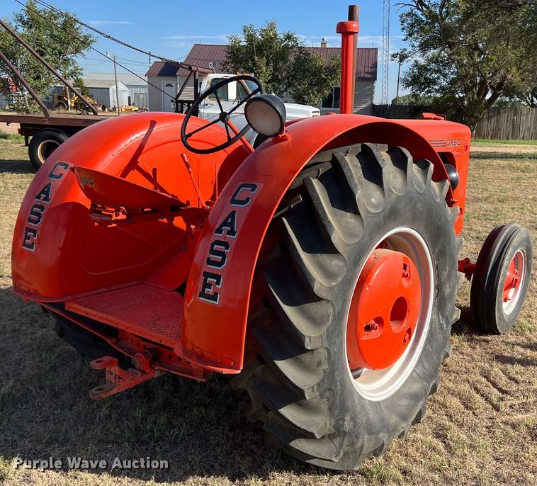 image for item LI9424 1949 Case LA  tractor