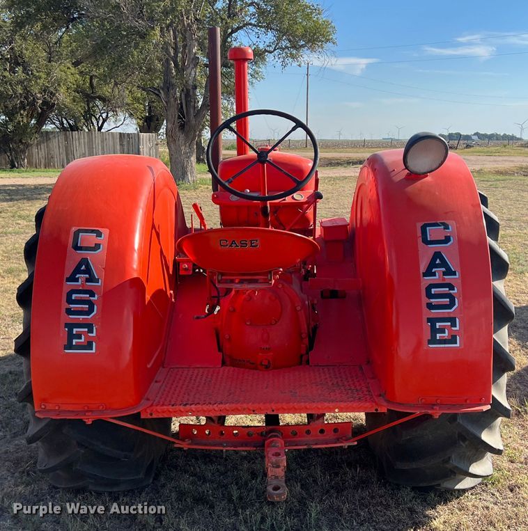 image for item LI9424 1949 Case LA  tractor