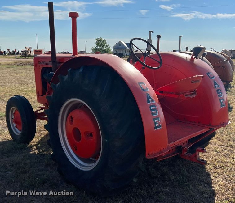 image for item LI9424 1949 Case LA  tractor