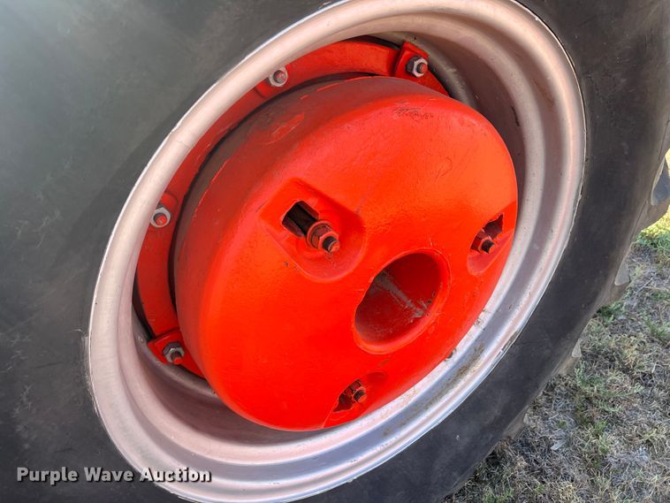 image for item LI9424 1949 Case LA  tractor