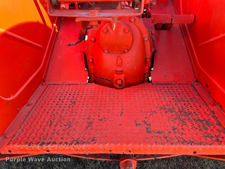 image for item LI9424 1949 Case LA  tractor