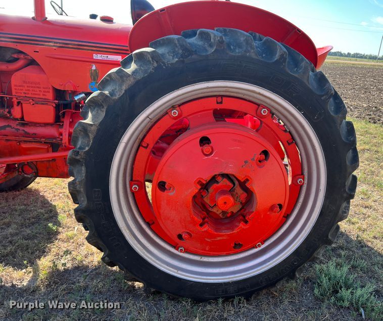 image for item LI9425 Case DC4  tractor