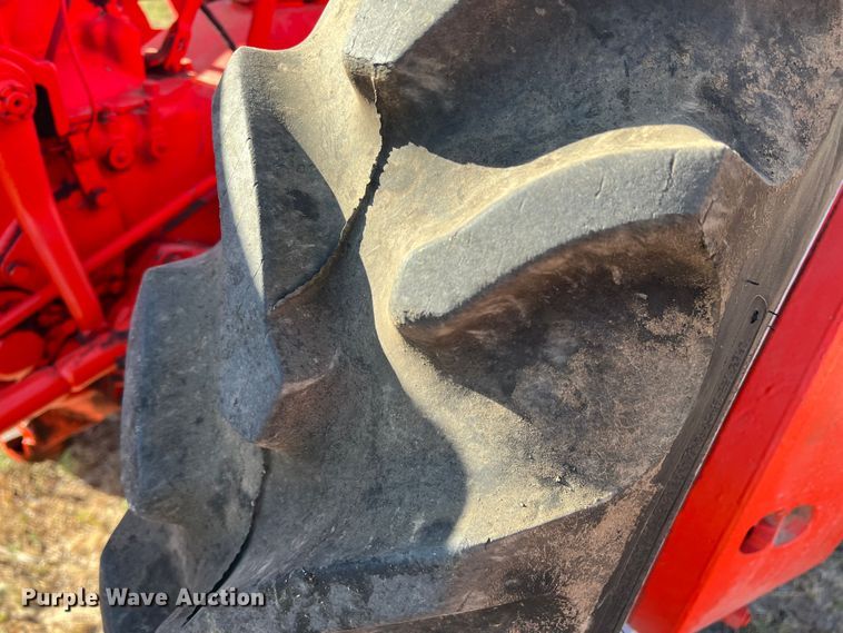 image for item LI9425 Case DC4  tractor