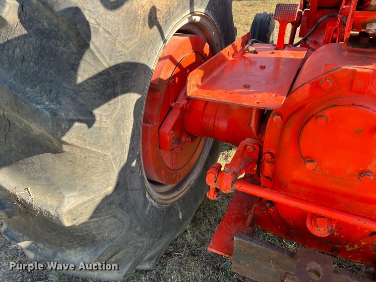 image for item LI9426 1945 Case DI  tractor