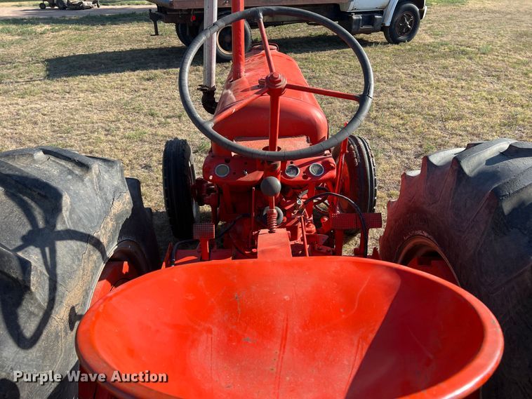 image for item LI9426 1945 Case DI  tractor