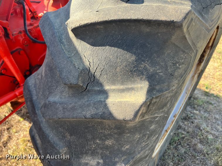 image for item LI9426 1945 Case DI  tractor