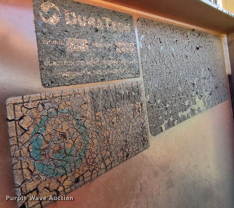 image for item LK9196 2019 HayBuster 2574  bale processor