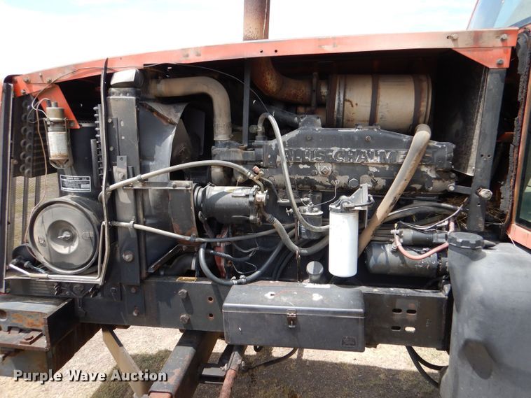 image for item LP9398 1982 Allis Chalmers 8070  tractor