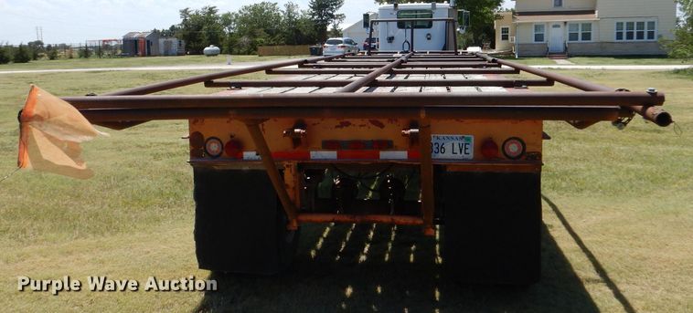image for item LP9401 1978 Ex-Cel  flatbed trailer