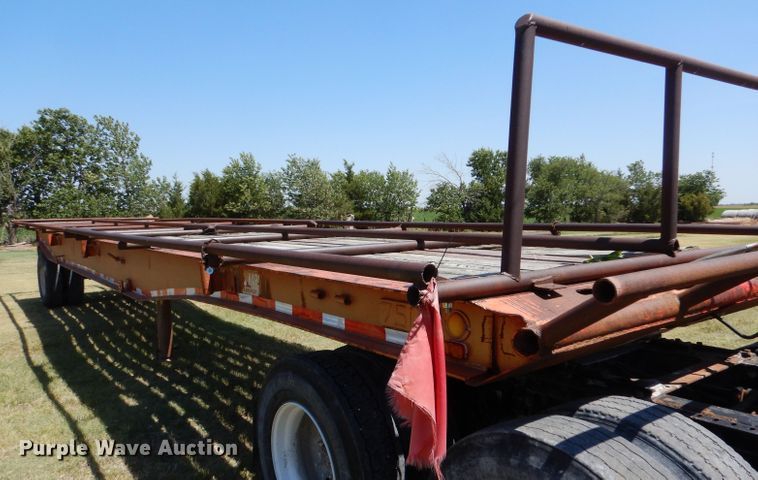 image for item LP9401 1978 Ex-Cel  flatbed trailer