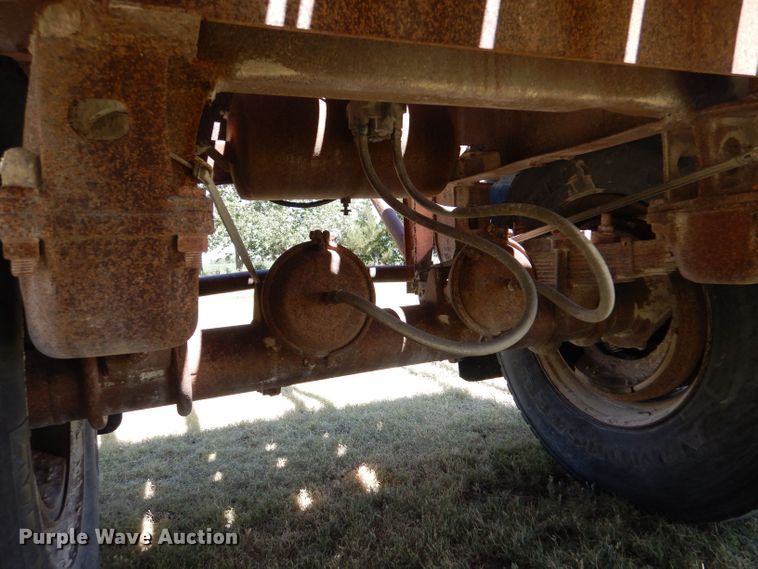 image for item LP9401 1978 Ex-Cel  flatbed trailer