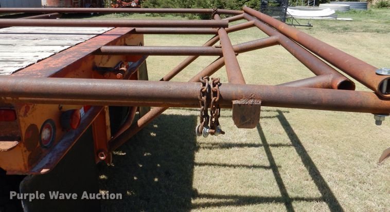 image for item LP9401 1978 Ex-Cel  flatbed trailer