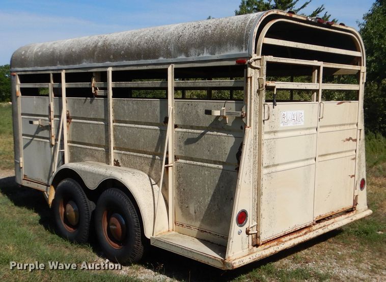 image for item LP9524 1982 Blair  livestock trailer