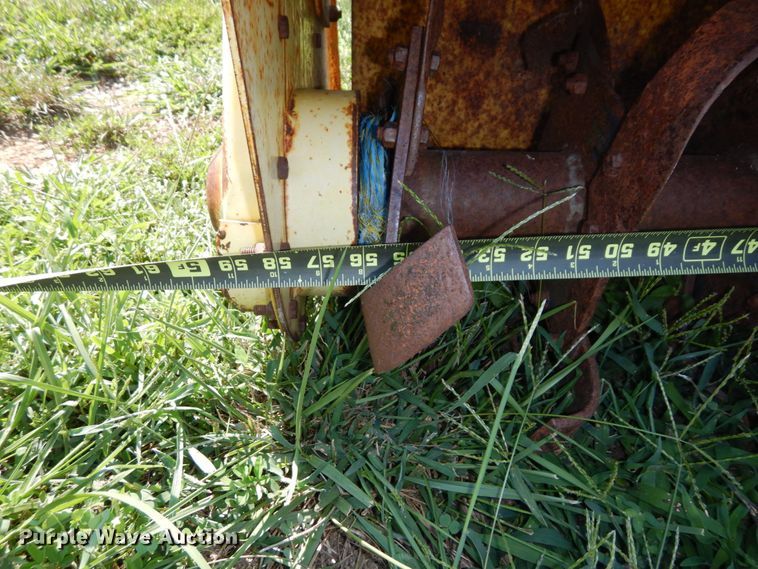 image for item LY9050 John Deere  rototiller