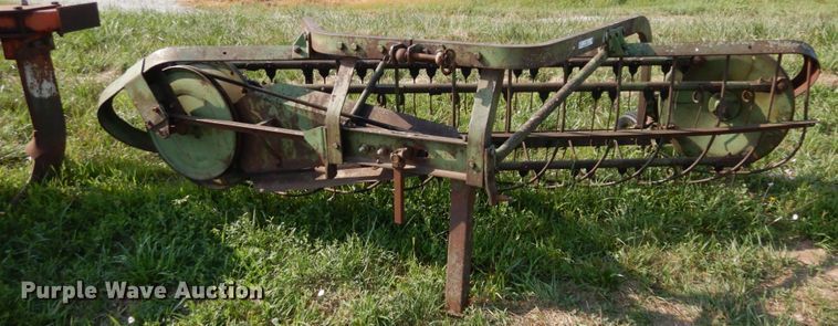 image for item LY9057 Hay equipment