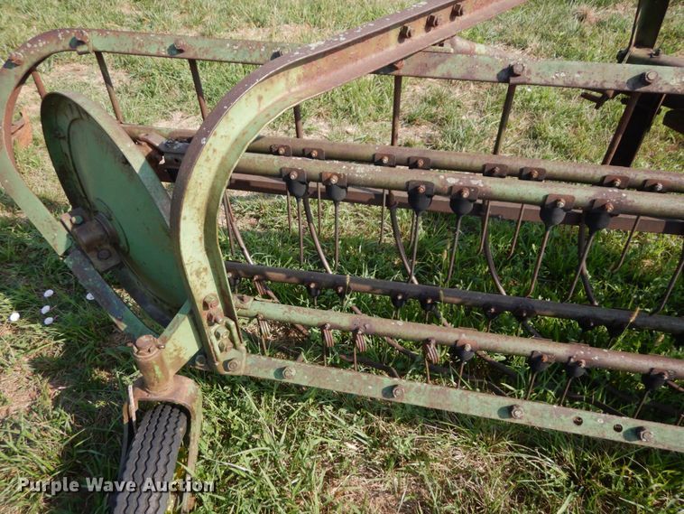 image for item LY9057 Hay equipment