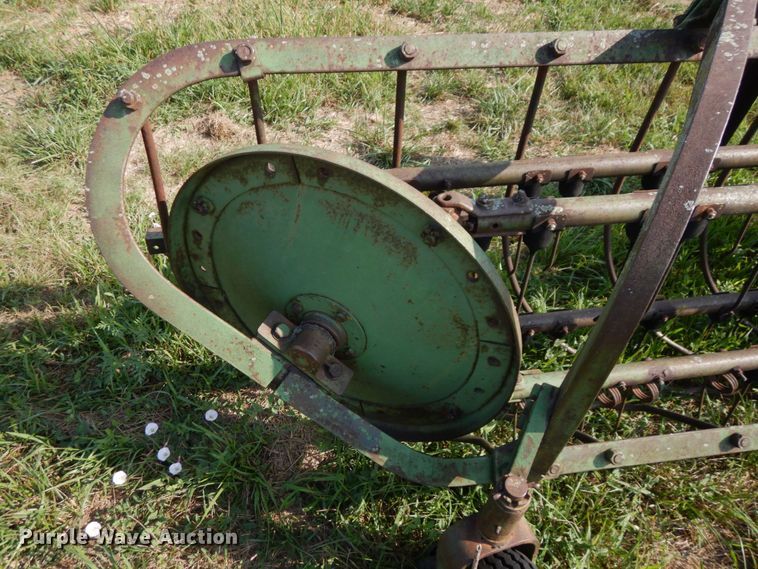 image for item LY9057 Hay equipment