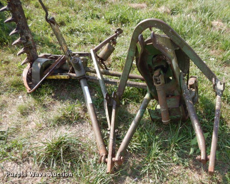 image for item LY9057 Hay equipment