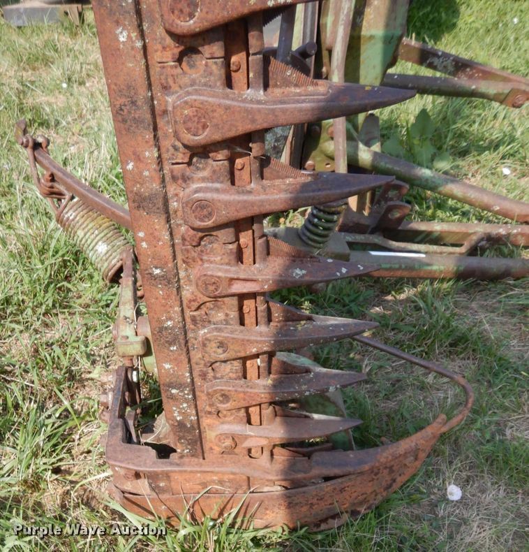 image for item LY9057 Hay equipment